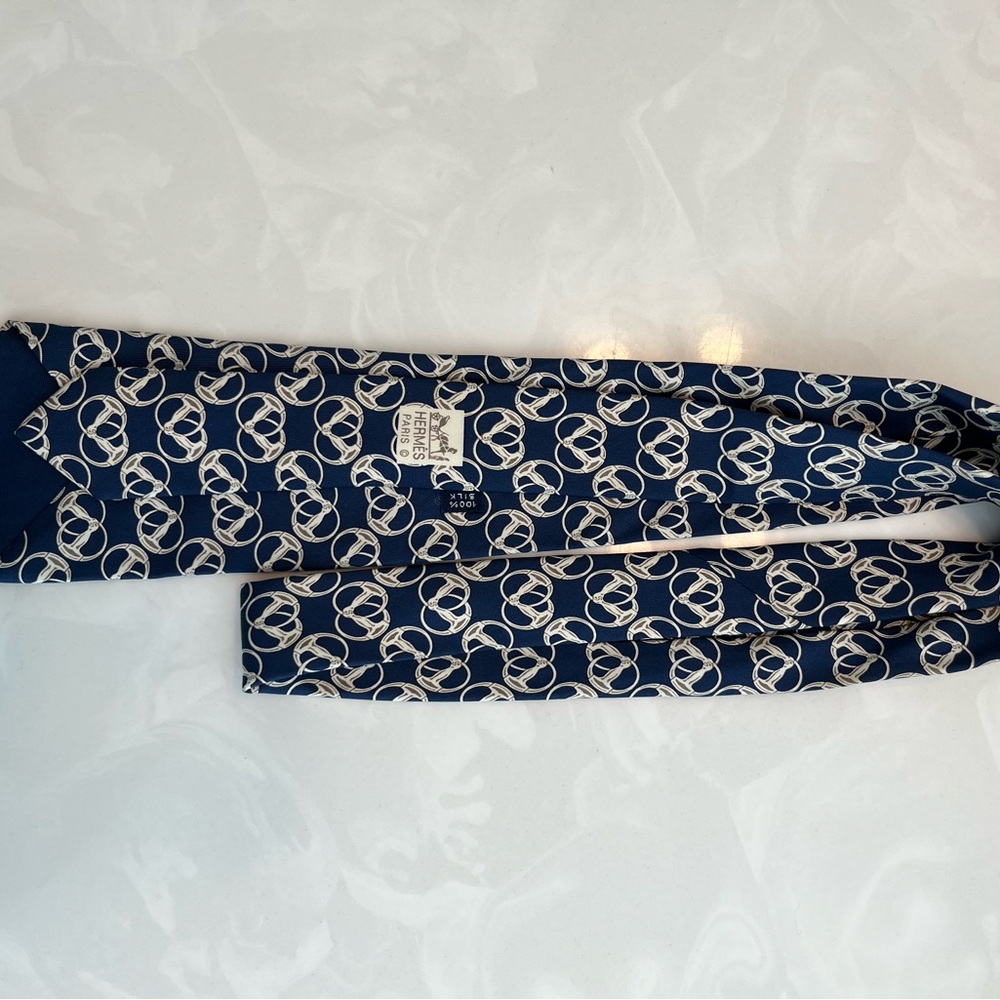 Hermes Navy Tie with Beige Ring Pattern